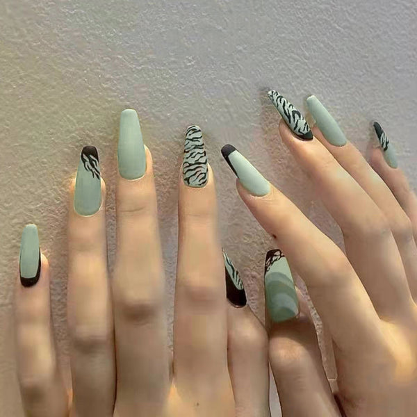 12 Sizes-24 Pcs Press On Nails W030